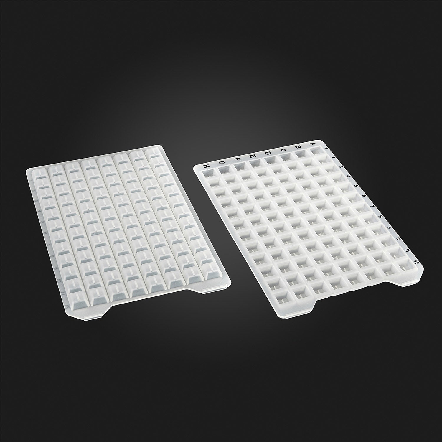 MTC Bio Silicone Sealing Mats – 24, 48, 96 & 384-Well, Pre-Slit & PTFE-Coated, OptiWell™ & ILP 96 Square Well · Ø8.4–8.7 mm pk Sealing Mats MTC Bio