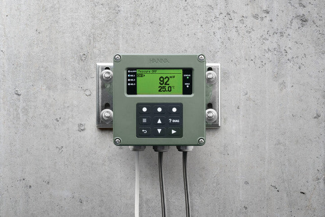 Hanna Instruments HI520 Dual‑Channel Universal Process Controller Universal Process Contoller Hanna Instruments