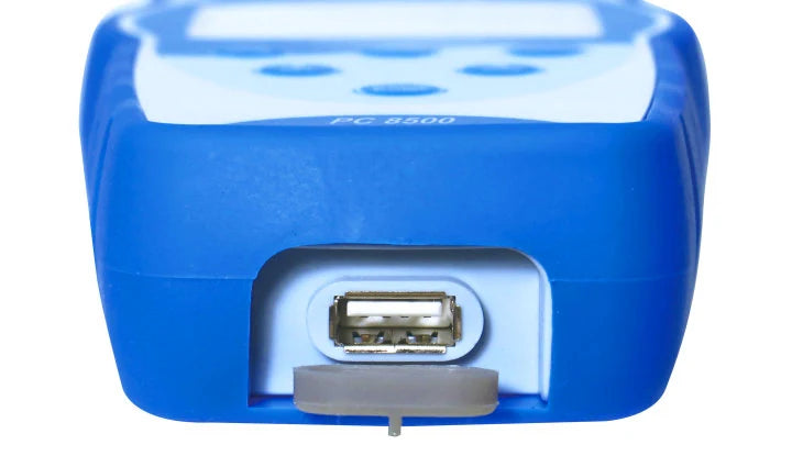 Close-up of the 8500 family USB port