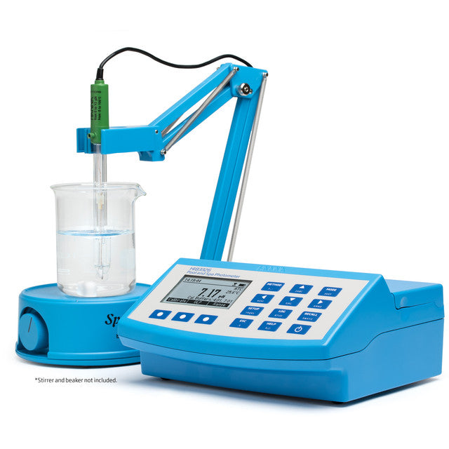 Hanna Instruments HI83326-01 Pool & Spa Photometer with pH Meter Benchtop Photometer Hanna Instruments